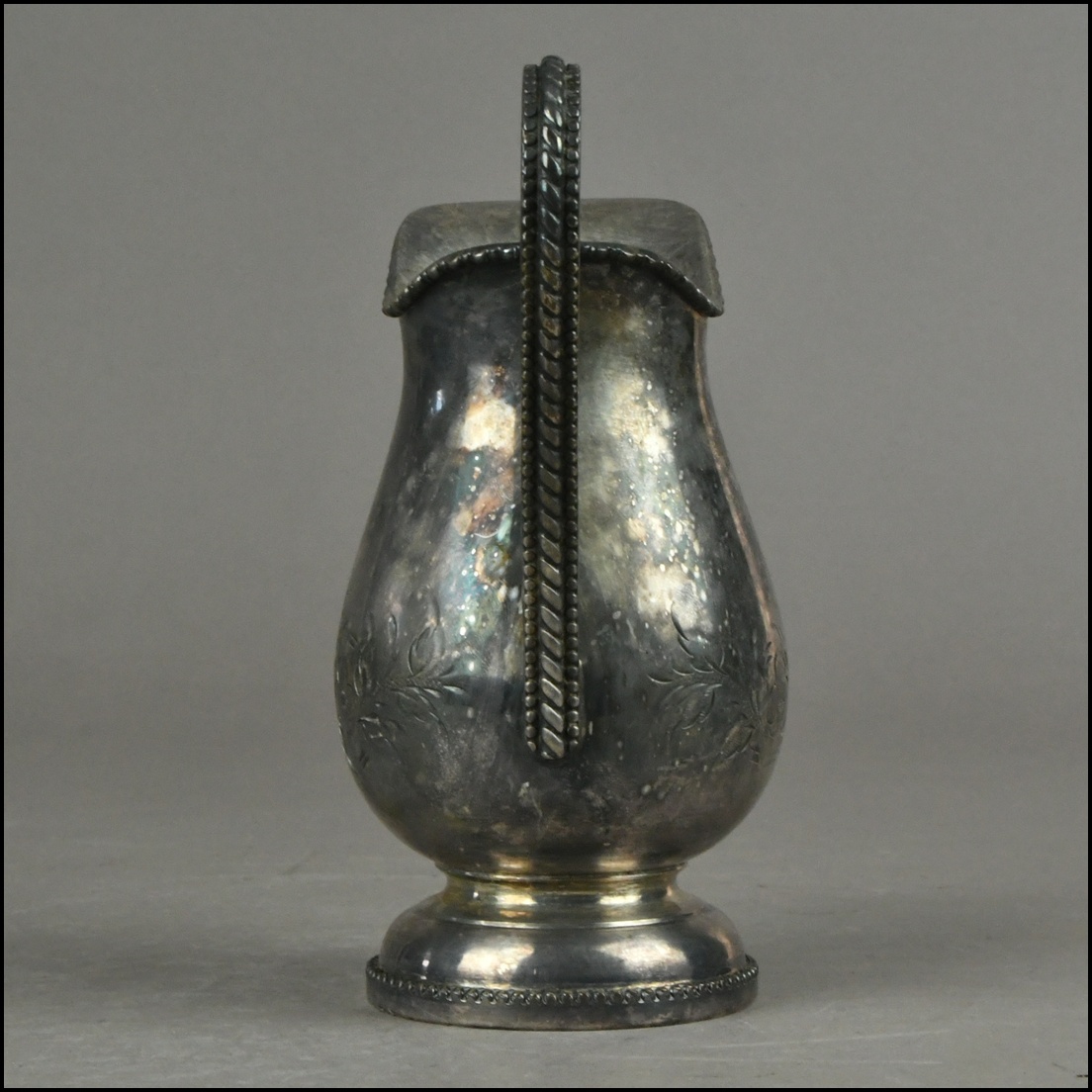 【ACT】アンティーク【BEST SILVER PLATE】MADE IN ENGLAND 彫刻 銀 シルバー 銀仕上げ ミルクポット 重さ222g A7-807-86_画像5