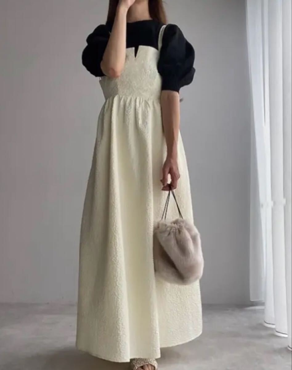 新品未使用 タグ付き フィルー FILLOU ダブルストラップジャガードキャミワンピース (クリーム)_画像1