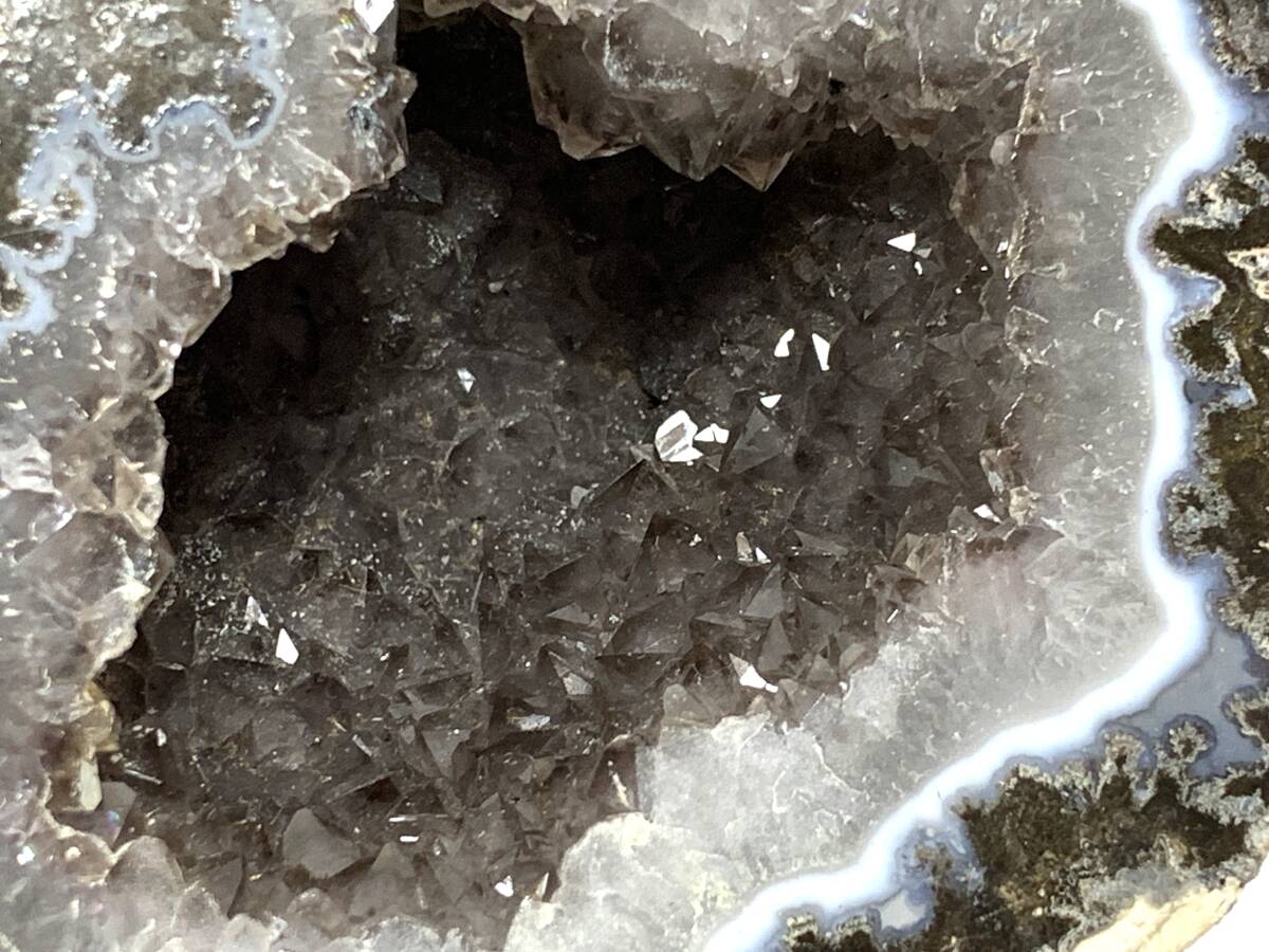 U562 ドーム クラスター 水晶 原石 鑑賞石 約300g パワーストーン 鉱物 岩石 自然石 天然石_画像7