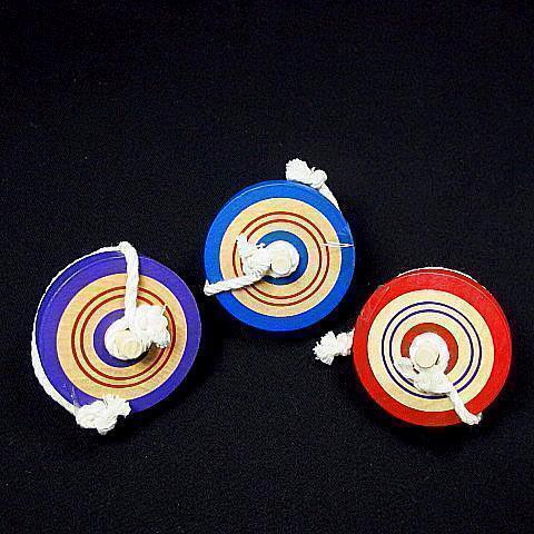 楽しかった！みんなでこま回し大会 大ブーム！投げコマ3個セット 新品_画像4