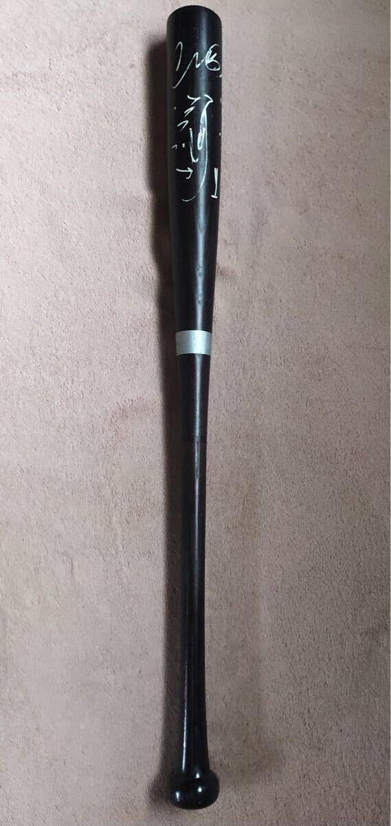 Yahoo!オークション - 最終価格 CARP 前田智徳 サイン入りバット/CARP