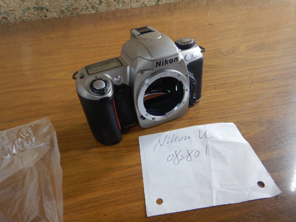 NIKON U CAMERA 一眼カメラ082801 本體　動(dòng)作せず　部品取り　ジャンク　ベトツキあり