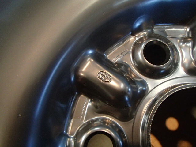 未使用 美品 LEXUS レクサス 10系 NX 純正 オプション 応急用 スペアータイヤ テンパータイヤ ヨコハマ T165/80D17 104M 2024年製_画像4