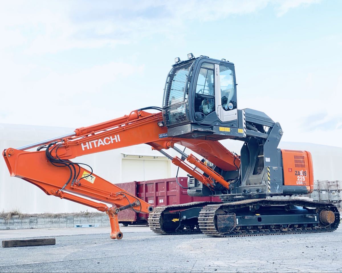 ゆ 日立 HITACHI ZX225USRLCー3☆ユンボ☆年式2013年☆アワー6213h