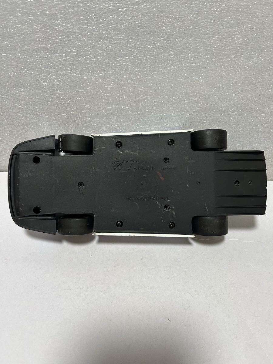 レア希少！UT MODELES！PORSCHE 911 GT1！ダイキャストミニカー！1/18スケール！ジャンク品！当時物！_画像9