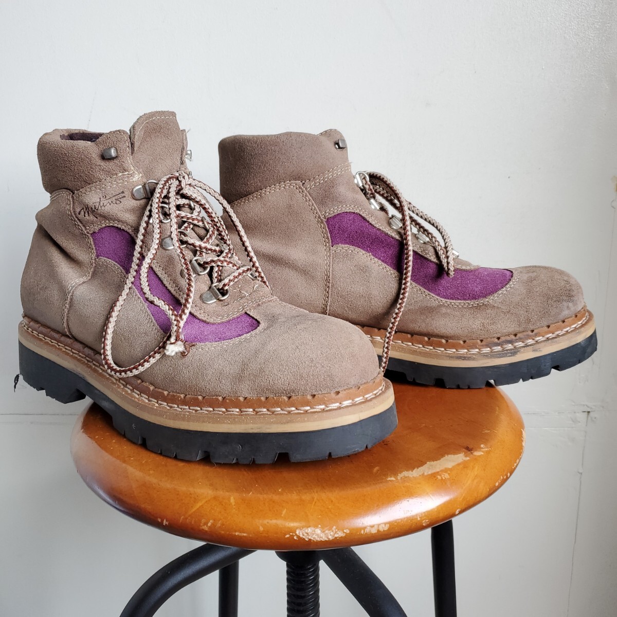 1055◆【42/27cm】カナダ製 MARTINO マティーノ トレッキングブーツ スエード ツートン パープル ブラウン 革靴 vintage 中古 USED 古着_画像2