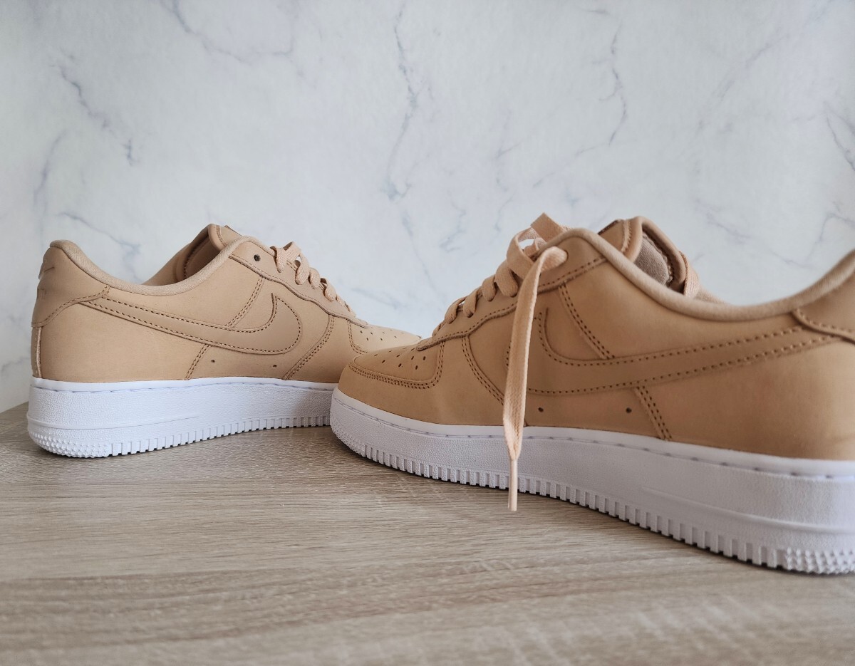 未使用新品 NIKE/AIR FORCE 1 PREMIUM おしゃれベージュ スニーカー_画像3