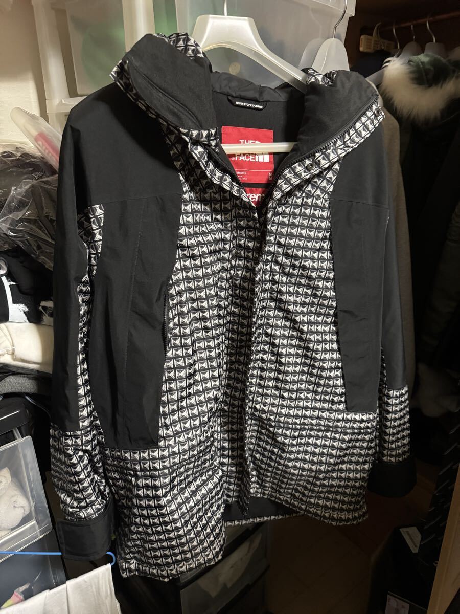 The North Face Studded Mountain Light Jacket 21ss