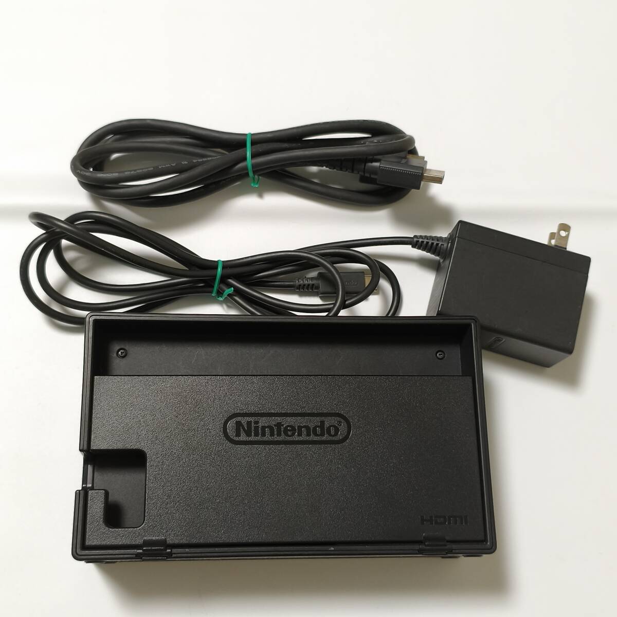 送料無料 動作確認済み Nintendo Switch HAC-A-CASAA 純正