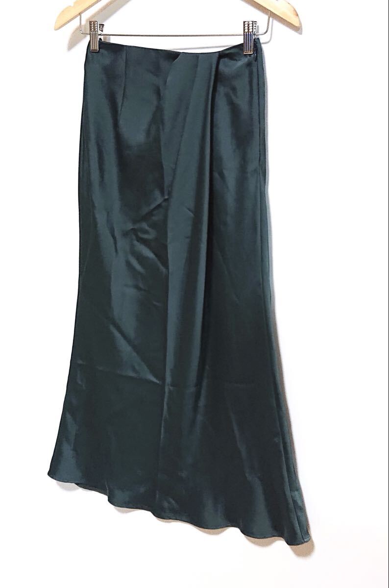 h3991gg FRAY I.D(フレイ アイディー）サイズ0(S位) ロングスカート サテン素材 グリーン レディース きれいめカジュアル おしゃれ 華やか_画像3