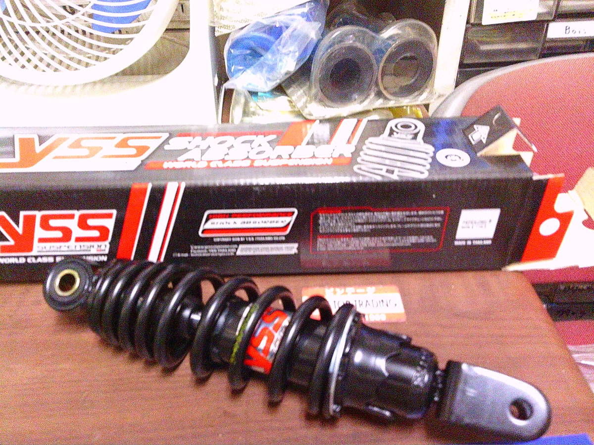 ヤマハぎふ　旧車まにあ館　２ストJOG　VINO「3KJ　3YK　4JP　SA10　YSSサスペンション220～230　まにあ館　ギフトップ　トレ－ディング_画像1
