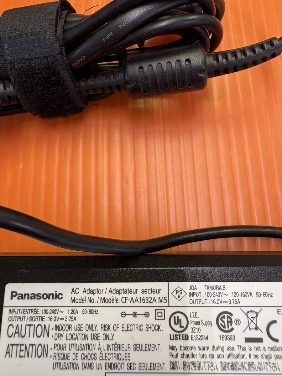 Panasonic 純正 ACアダプタ CF-AA1632A M5 16V 3.75A 外徑5.5 內(nèi)徑2.6