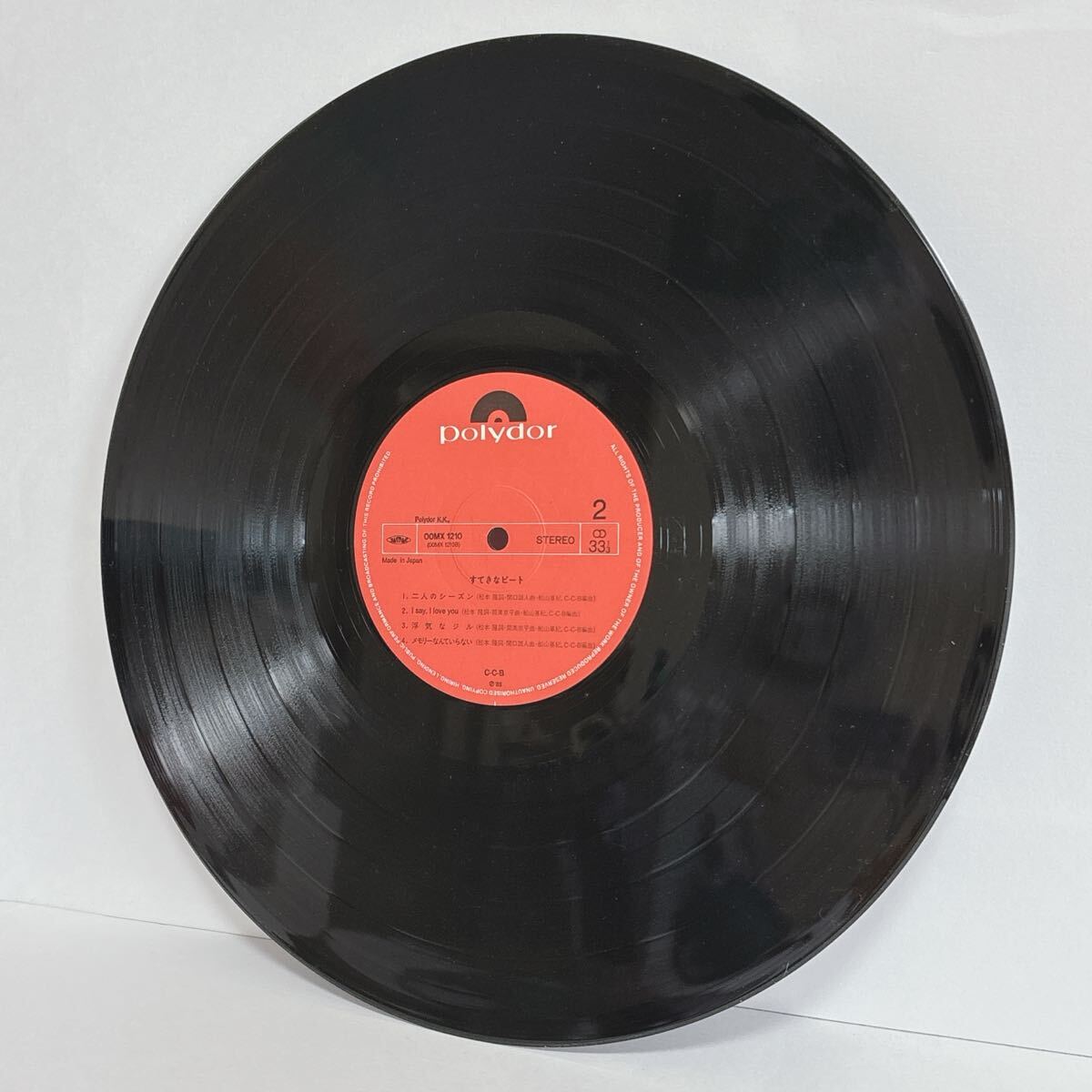 d2289 レコード/LD 帯付き C-C-B すてきなビート 帯付き 