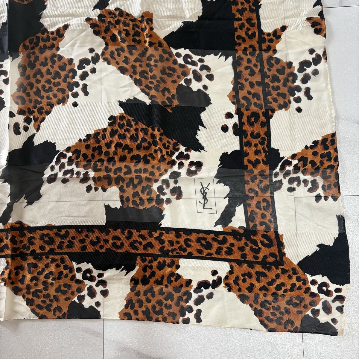 Yves Saint Laurent イヴサンローラン レオパード柄 シルク混 楽天市場】イヴ サンローラン YVES SAINT LAURENT スニーカー