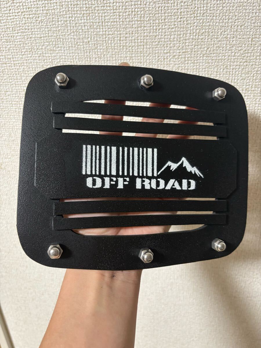 スズキ　ジムニー　ジムニーシエラ　給油口カバー_画像3