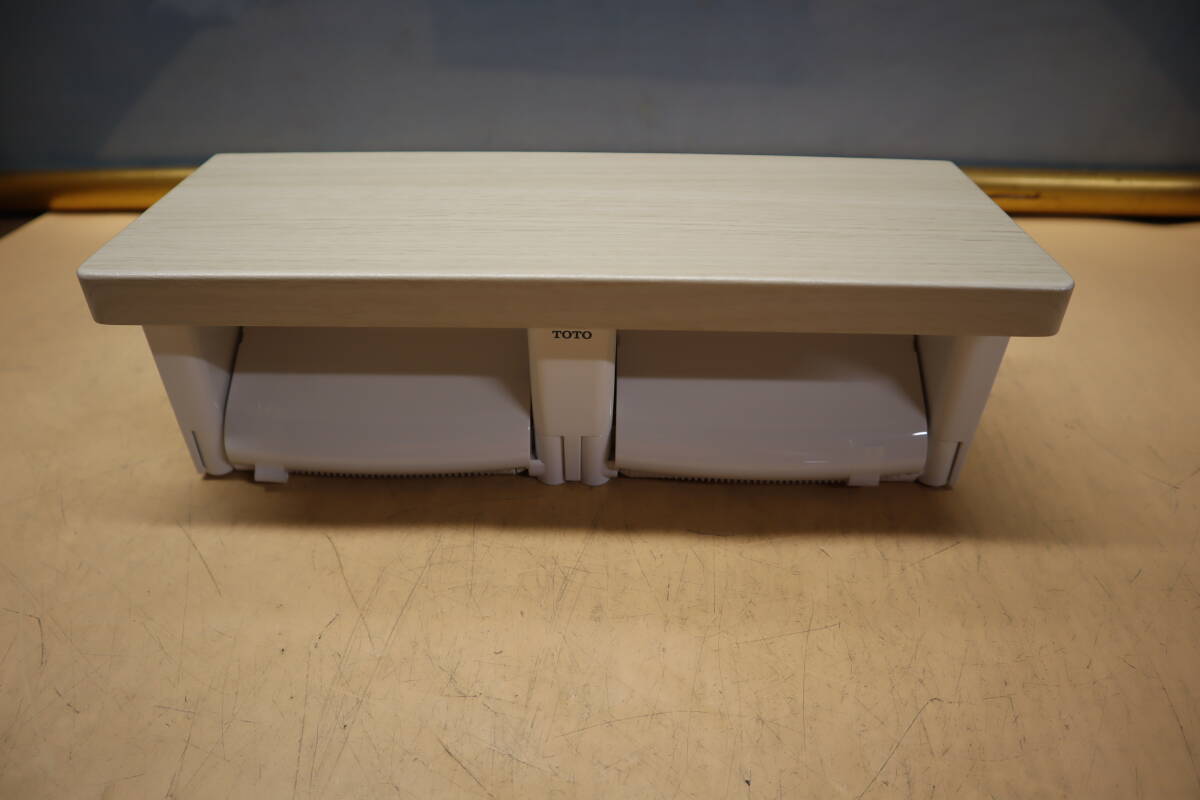 TOTO　棚付2連紙巻器（芯なしペーパー対応）YH601FMR　＃EL　即決価格,_画像2