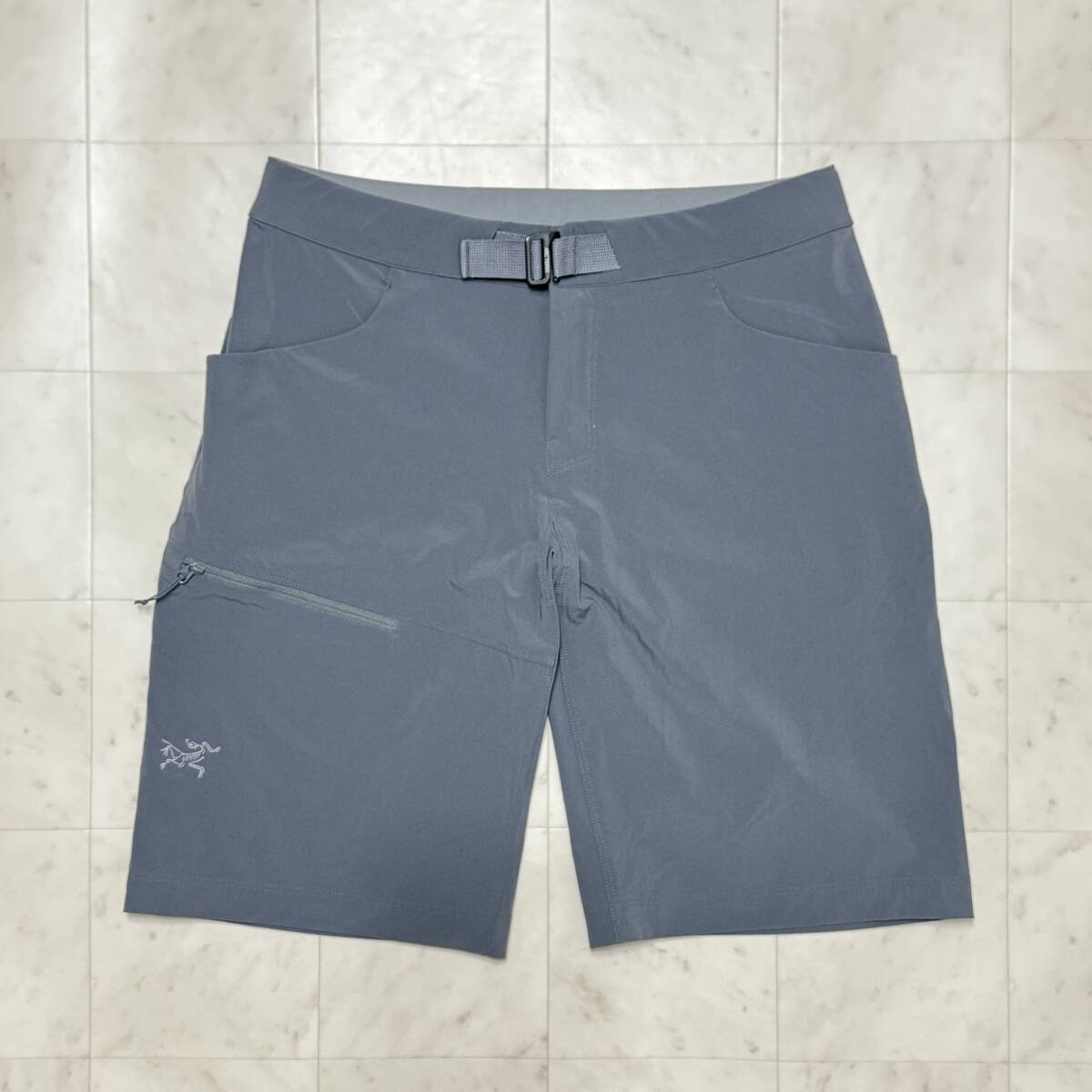 【美品】ARC'TERYX アークテリクス【LEFROY SHORT 11 MENS】レフロイショーツ ハーフパンツ サイズ：30 グレー