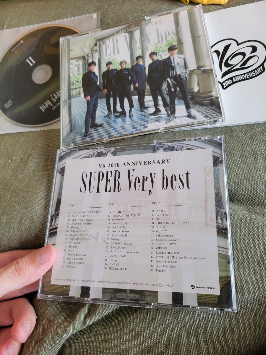 CD V6 super very best ケース破損_画像3