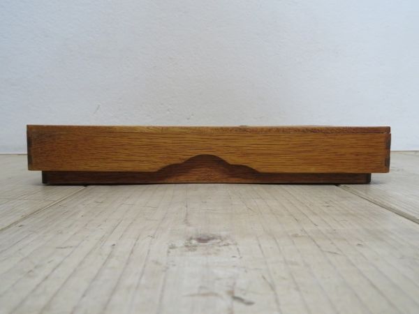 【USED】 1950年代 茶農家納屋から出てきた 文箱 検索用⇒ 昭和レトロ/天然木/無垢材/楢材/オーク/道具箱/裁縫箱/小物入れ/筆箱/F0803_画像4