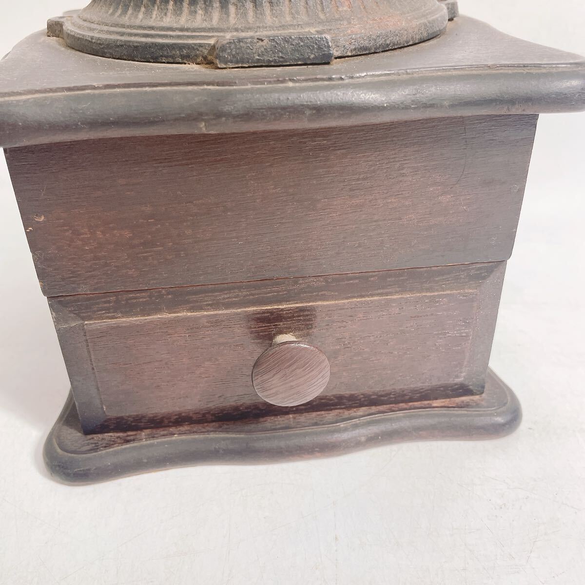 ◆コーヒーミル アンティーク 手動コーヒーグラインダー アンティーク＆木製 ヴィンテージ 鋳鉄ハンドル◆B3-K_画像3