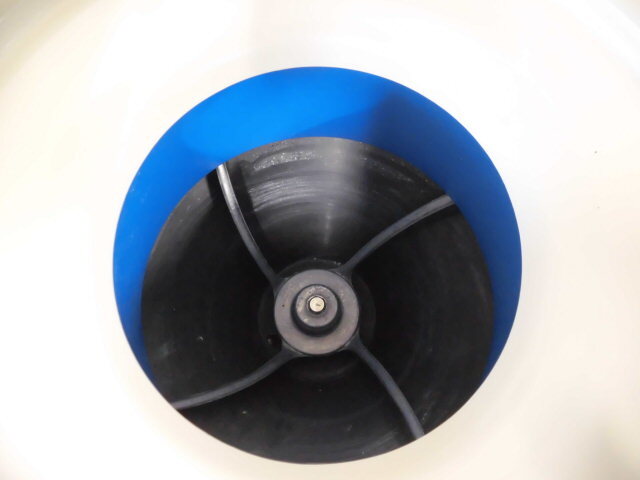 中古厨房 業務用 中部コーポレーション 卓上 電動 かき氷機 氷削機 HC-27 Hatsuyuki 初雪 100V キューブアイス スライサー 店舗_画像5