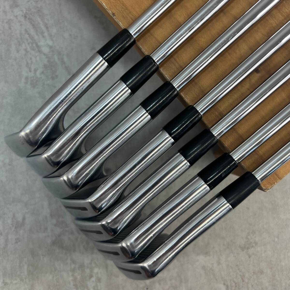 テーラーメイド　RSi　メンズゴルフ　アイアンセット　7本　右利き用　S　TaylorMade