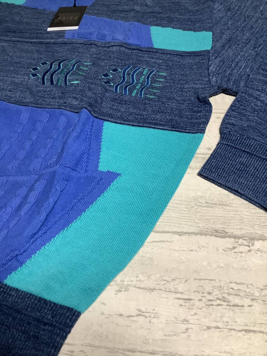 新品未使用 定価26,000の品  Lサイズ ブルー系 可愛い派手カジュアル 春 綿100%ニットセーター _画像4