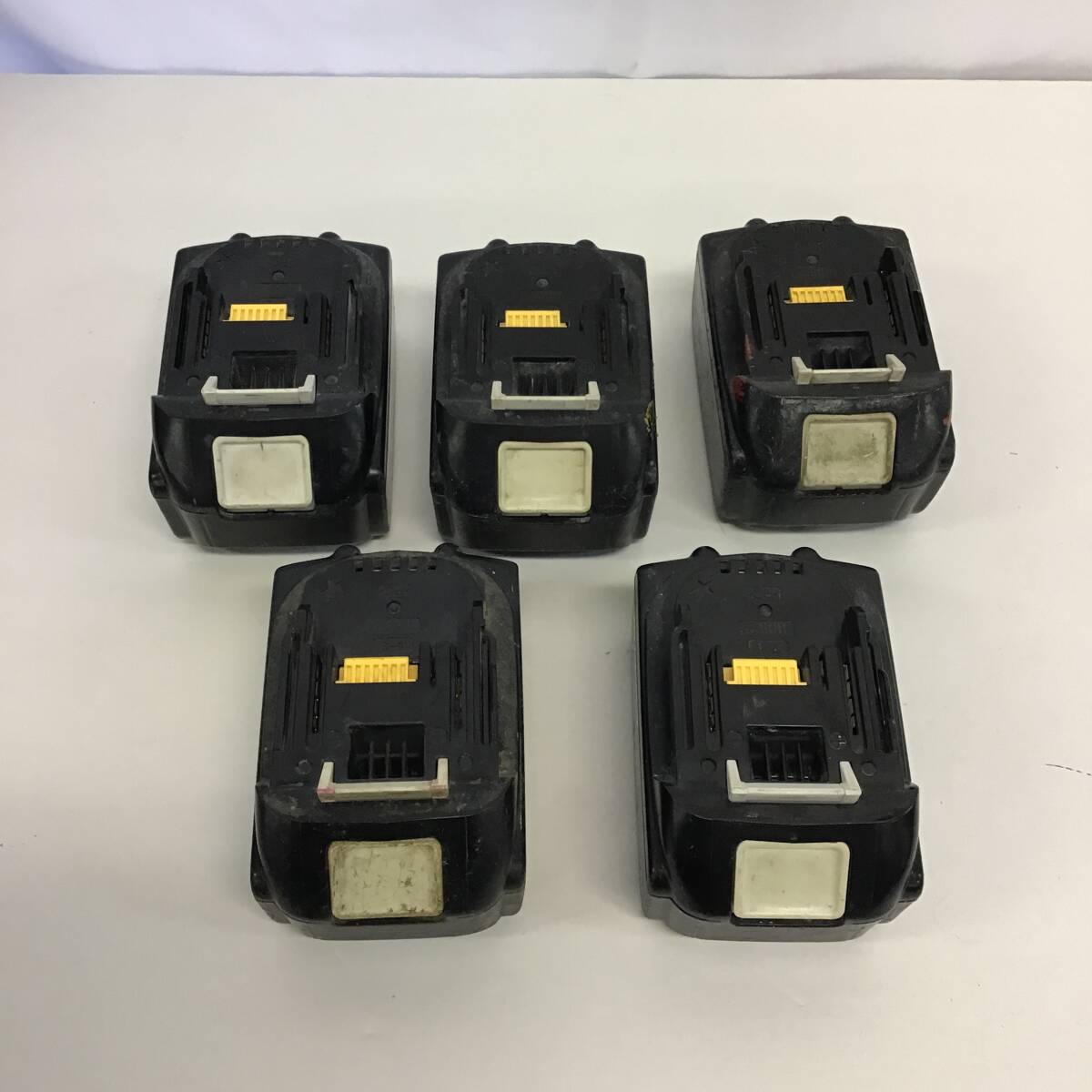009▼未使用品▼マキタ makita バッテリ 5個セット BL1860B 18V6.0Ah 急速充電対応 009▽未使用品▽マキタ makita 充電式クリーナ CL285FDRFO 18Vバッテリ1個
