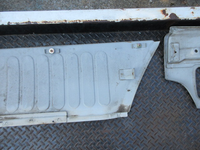 ハイゼットトラック is 右サイドパネル　_画像6