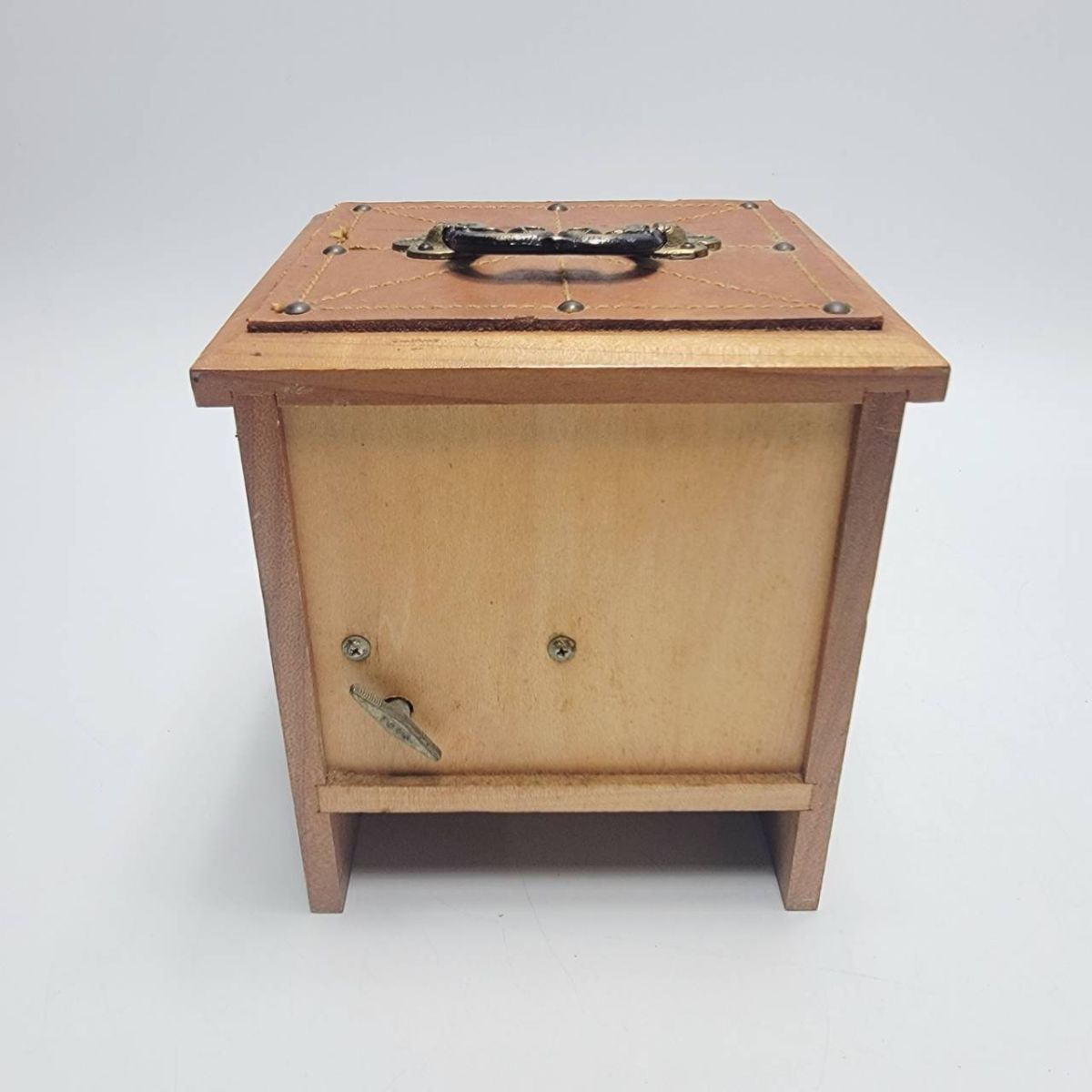 * смешанные товары *jue Reebok s* retro * античный *FUJIIenzeru музыкальная шкатулка E-105 утиль смешанные товары * не классификация родственный товар F2/Tsr0-526