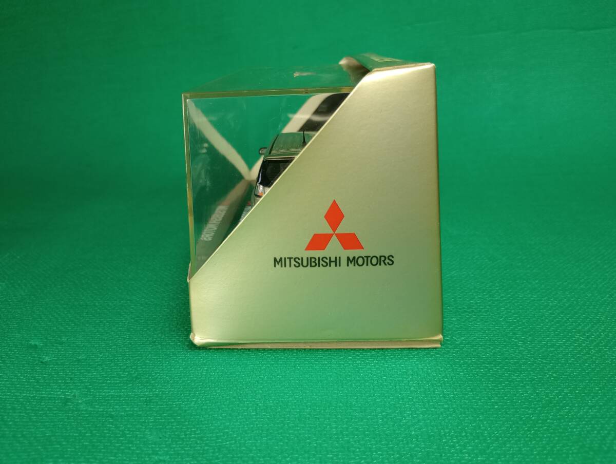 ミニカー MITSUBISHI OUTLANDER_画像5