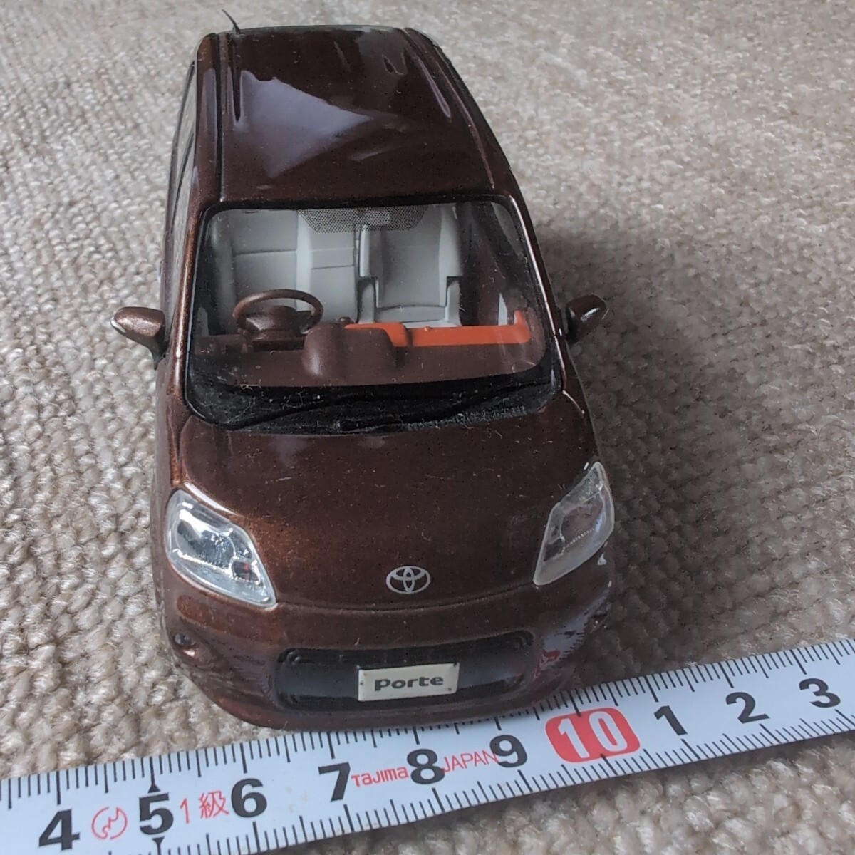 非売品　トヨタ　プリウス　ミニカー　1／30サイズ　トヨタ自動車ディーラー限定　未使用傷無し！カラーサンプル　赤茶色_画像5