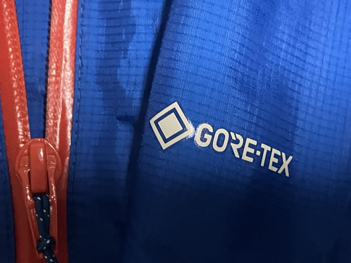 未使用 早い物勝ち mont-bell ストームクルーザージャケット モンベル GORE-TEX