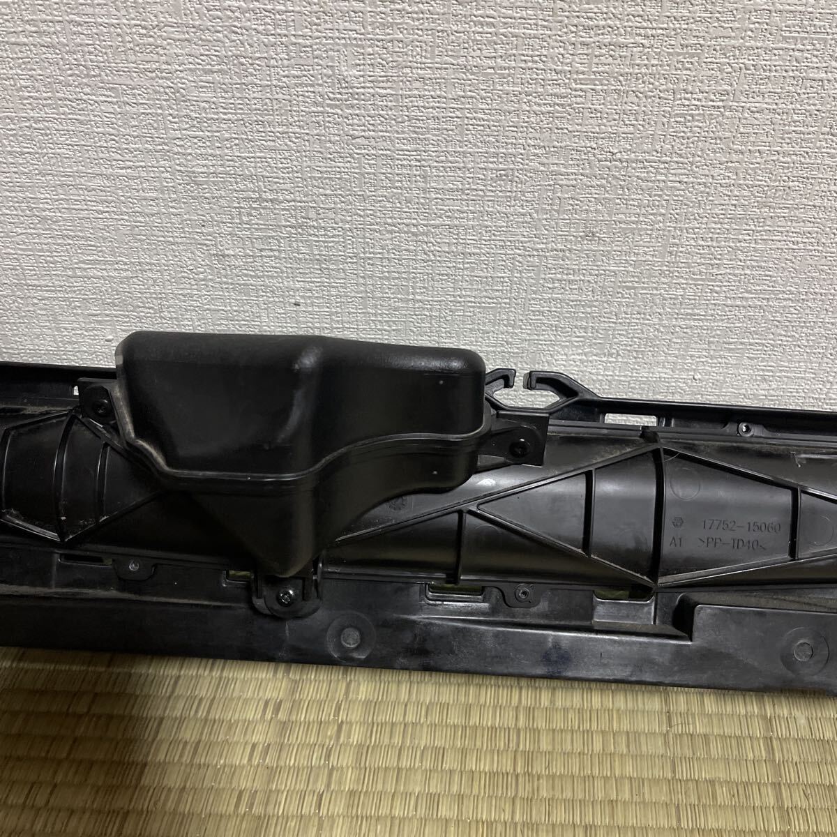 アクア MXPK11 ラジエーターコアアッパーサポート 送料込み 即決 _画像7