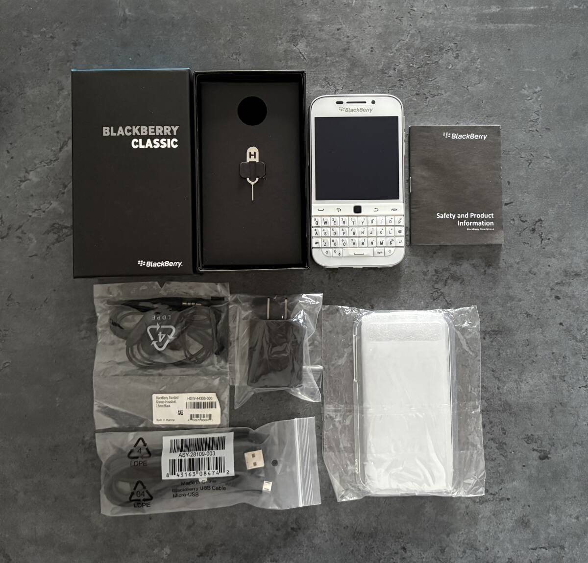 [ коробка есть ] BlackBerry Classic BlackBerry Classic Q20 белый 