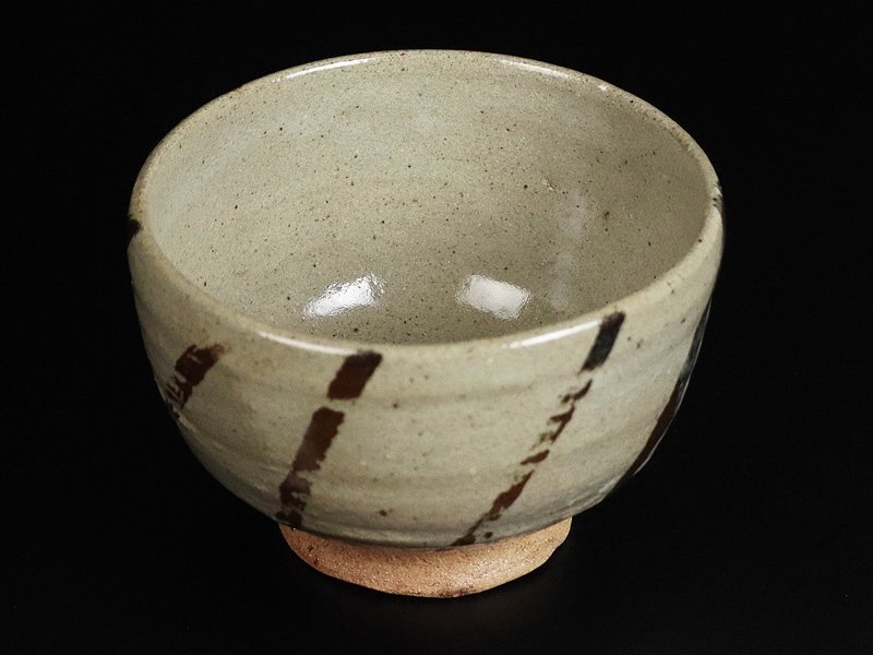 小山冨士夫(古山子)の唐津茶碗　共箱付き 小山冨士夫(古山子)『絵唐津茶碗』希少秀逸作 共箱 図録コピー