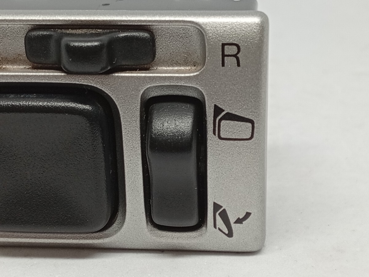 スズキ　SUZUKI　ラパン　HE21S　電動格納ミラー　スイッチのみ　中古品　ジャンク品_画像7