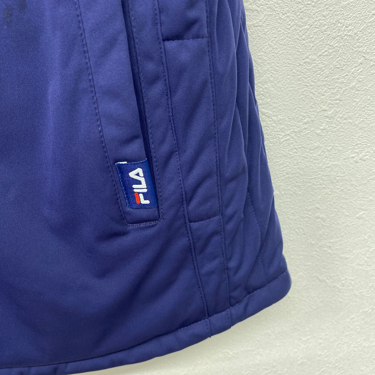 FILAフィラ レディース ベスト　　 中綿　　　ネイビー　Ｍサイズ △1_画像7