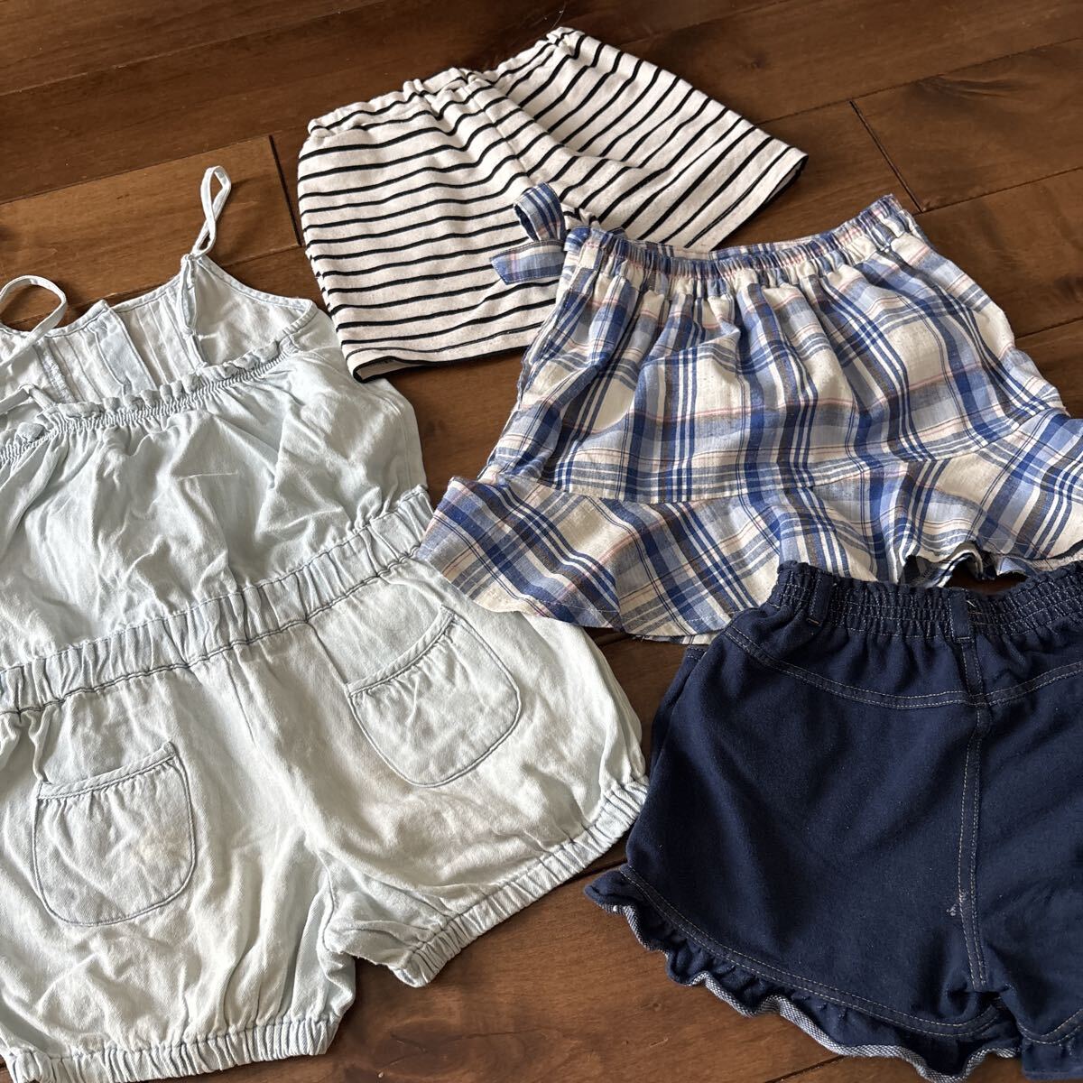 キッズ 女の子 ハーフパンツ ショートパンツ スカート オーバーオール 4枚セット 120、130サイズ_画像6