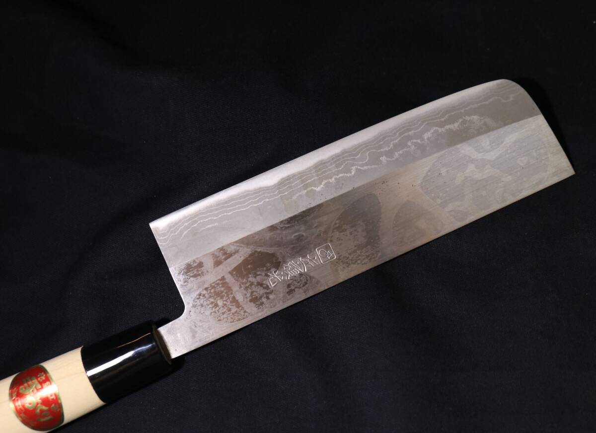 165mm 墨流し 西型 菜切り包丁在銘 左頼光 堺刃物_画像2
