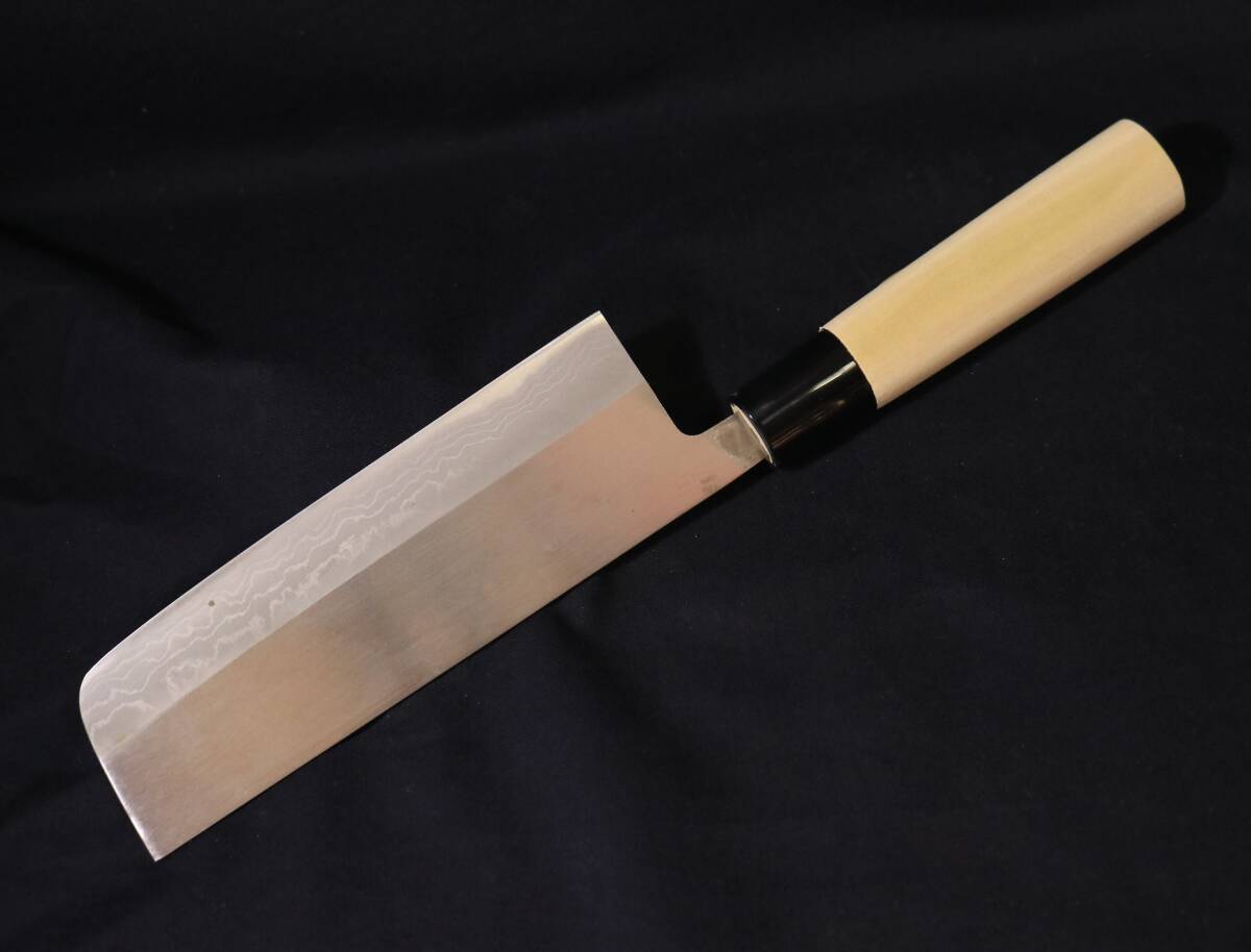 165mm 墨流し 西型 菜切り包丁在銘 左頼光 堺刃物_画像7