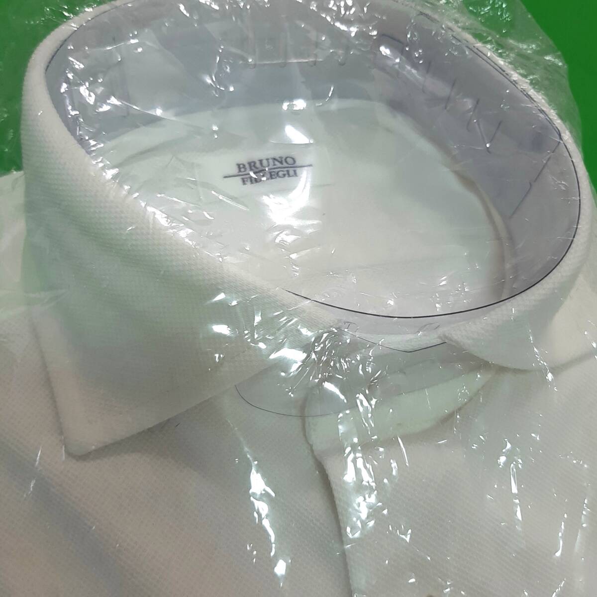 k4新品★メンズ Mサイズ 38★BRUNO 形態安定加工★半袖 ストレッチ UVカット・吸汗速乾ドライシャツ クールビズシャツ 通勤 無地スポーツ白_画像4