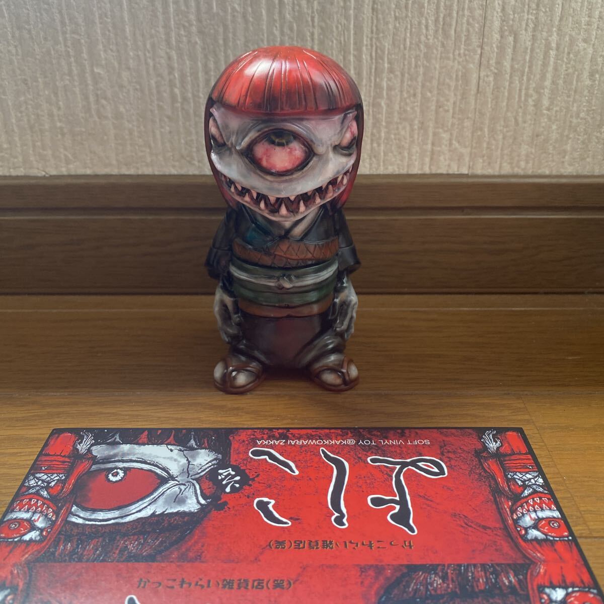 かっこわらい雑貨店 よしこ モノクロ ソフビ SOFVI ワンフェス WF かっこわらい雑貨店 よしこ ソフビ sofvi 妖怪 KAKKOWARAI ZAKKA