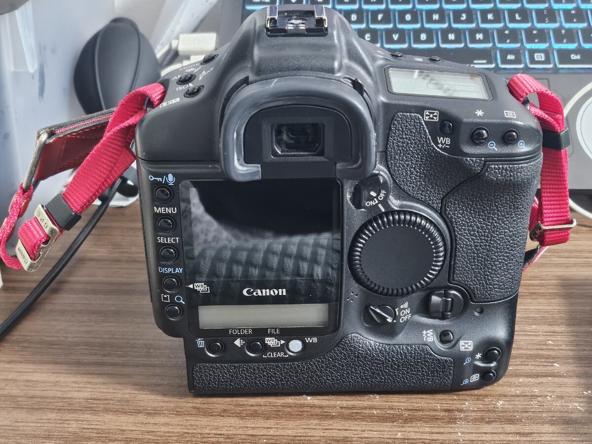 Canon EOS-1D Mark II N ボディ デジタル一眼レフ 動作品