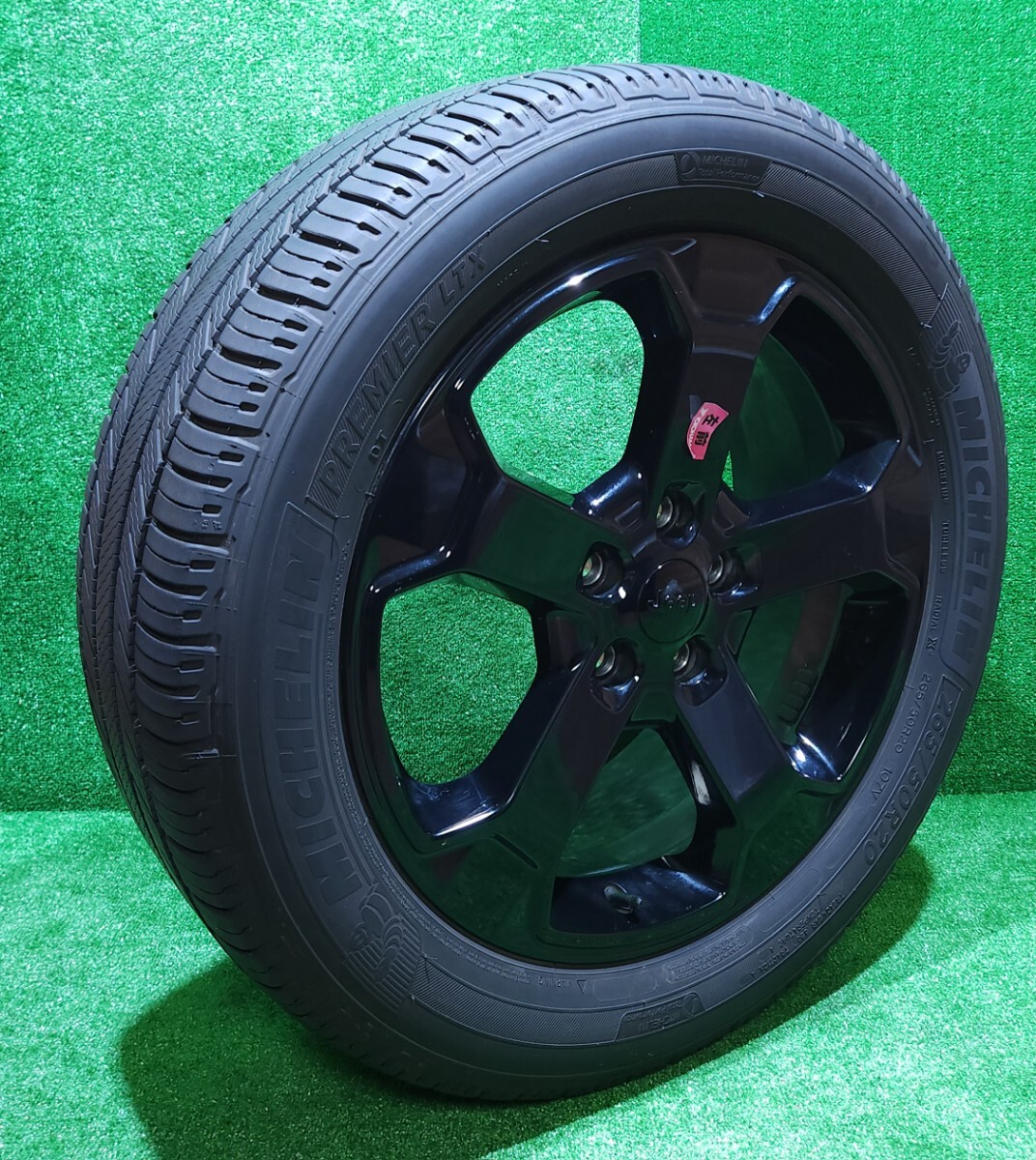 ジープ　グランドチェロキー アップランド限定車　純正 20インチホイール20X8J 127.0 BCD　MICHELIN 265/50R20 107V 2021年製 4本 (AA-3)_画像4