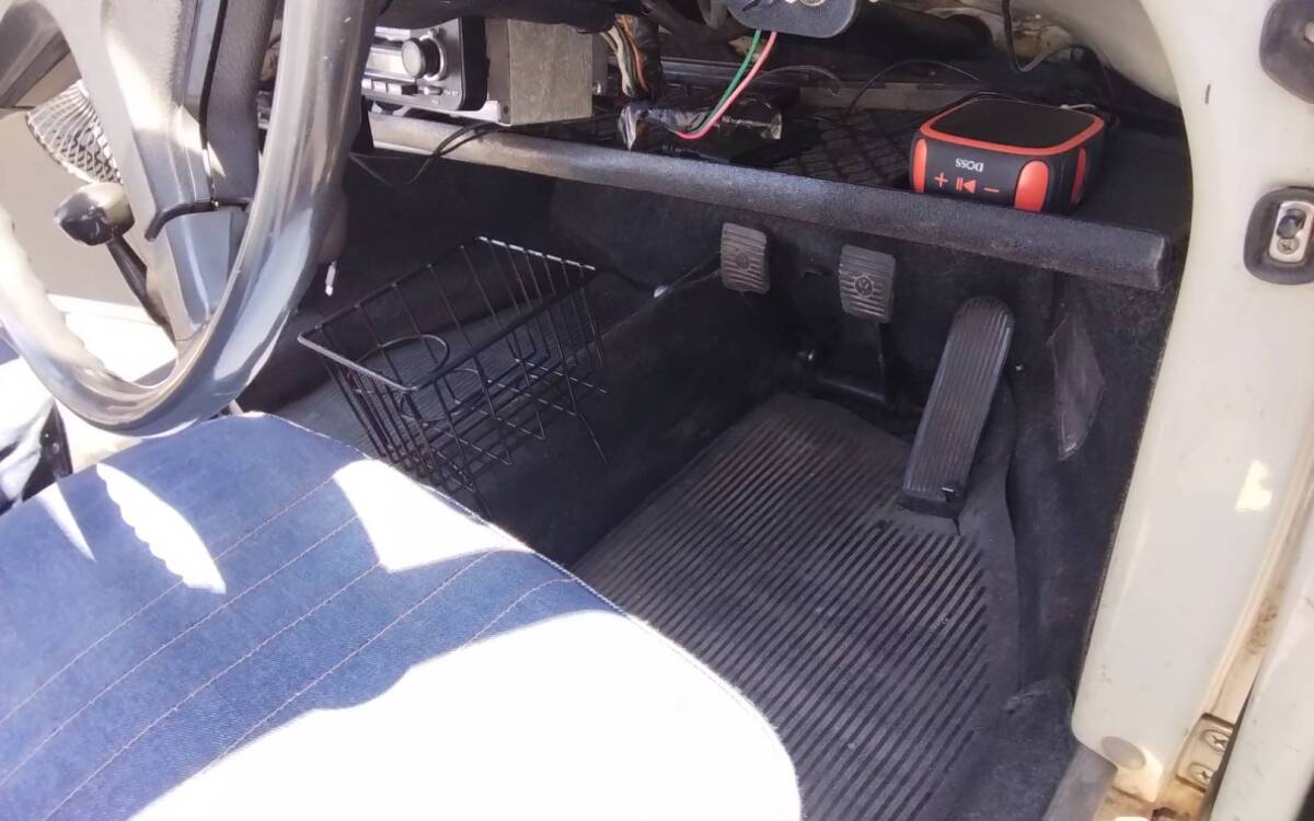 VW TYPE1 1977空冷ビートル 超希少パティーナ 車検付き_画像8