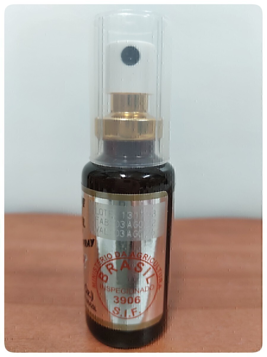 ポレネクタ社製プロポリススプレー(5本セット) プロポリススプレー 5本 原材料濃度30% 30ml 期限2027/08 本場