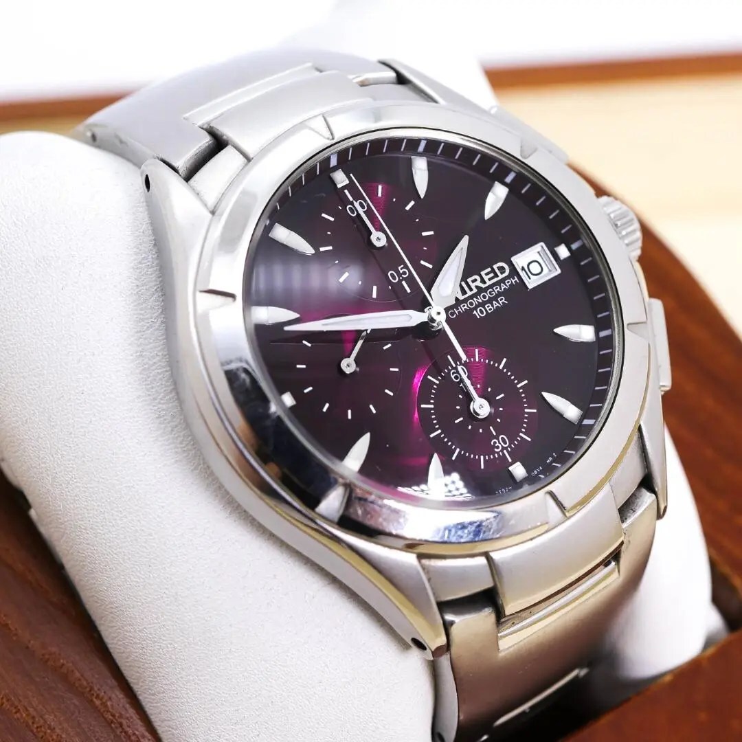 稼働 SEIKO WIRED 腕時計 クロノグラフ デイト メンズ 紫 2085_画像1