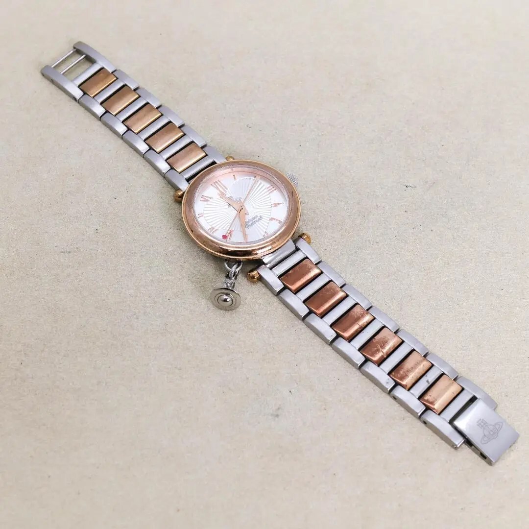 稼働 ヴィヴィアンウエストウッド 腕時計 オーブチャーム ハート ピンク2377 稼働 ヴィヴィアンウエストウッド 腕時計 オーブチャーム ハート