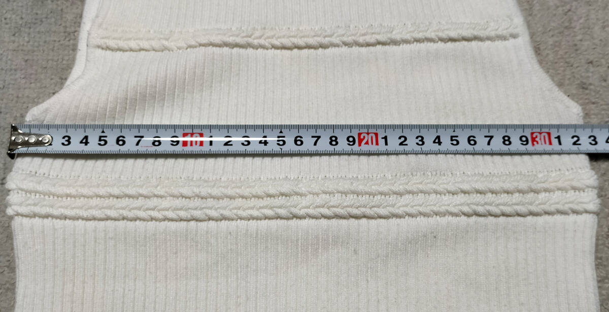 LIP SERVICE リップサービス ノースリーブ ニット 白_画像4